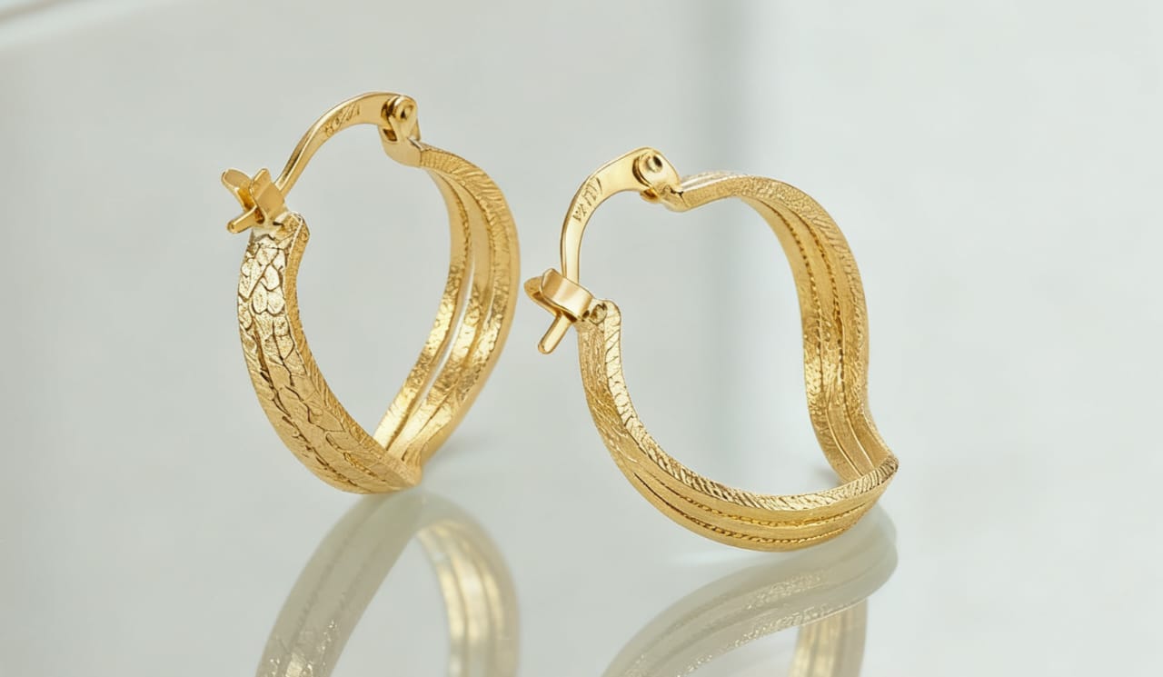 18k gold-plated medium hoop earrings for everyday wear